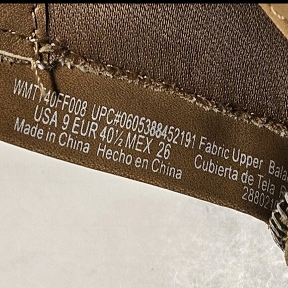 Time and Tru Sz 9 Beige 4" Wedge Ankle Zip Closed Toe Bootie - Picture 3 of 8